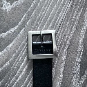 Leather belt silver square buckle black size M Simons
